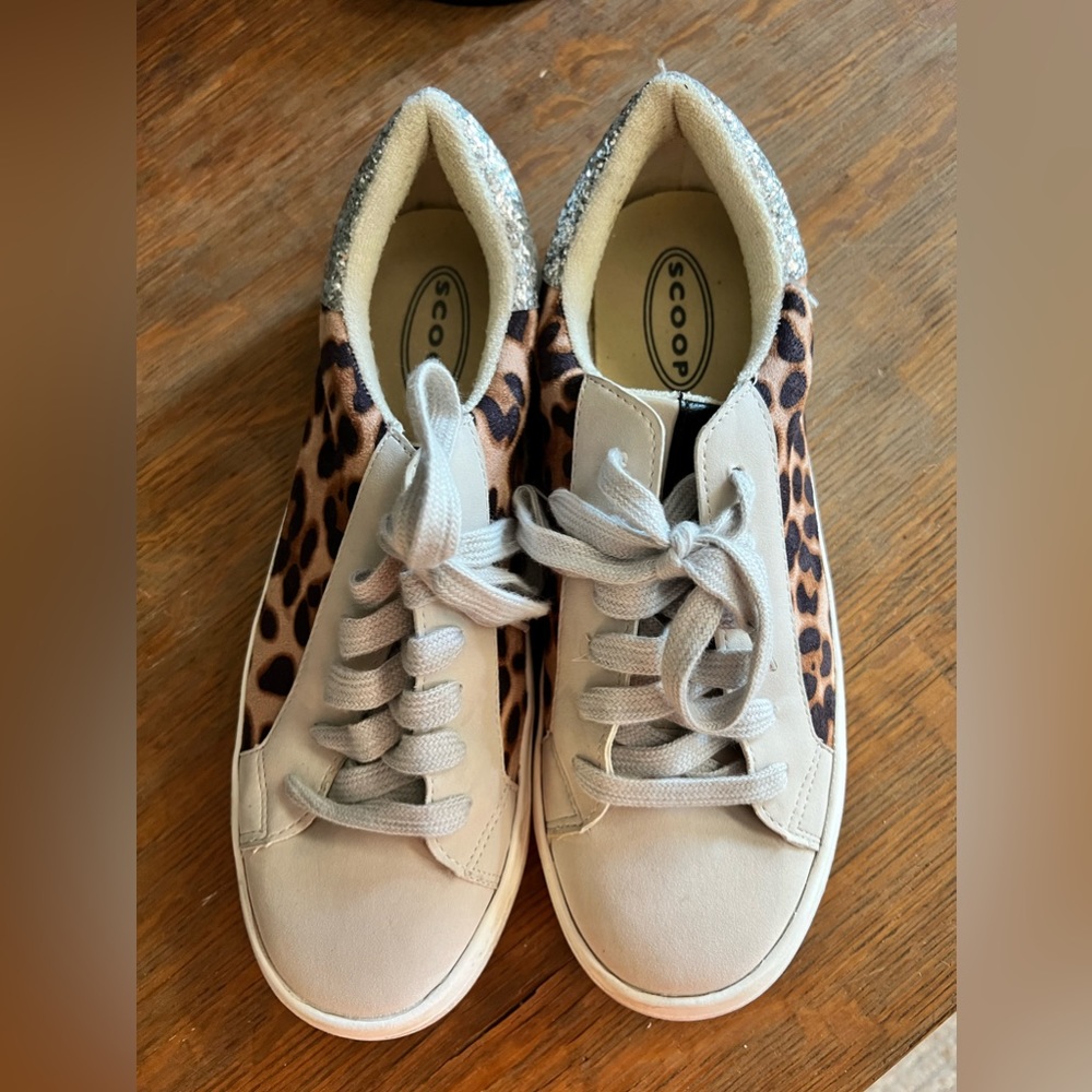 Scoop Distressed Sneakers Grunge Glitter Back Animal Print Sides Size 9